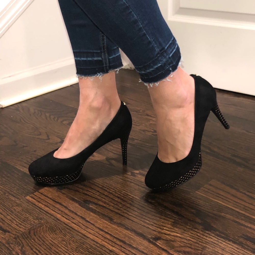 Tahari Sophia black suede platform heels